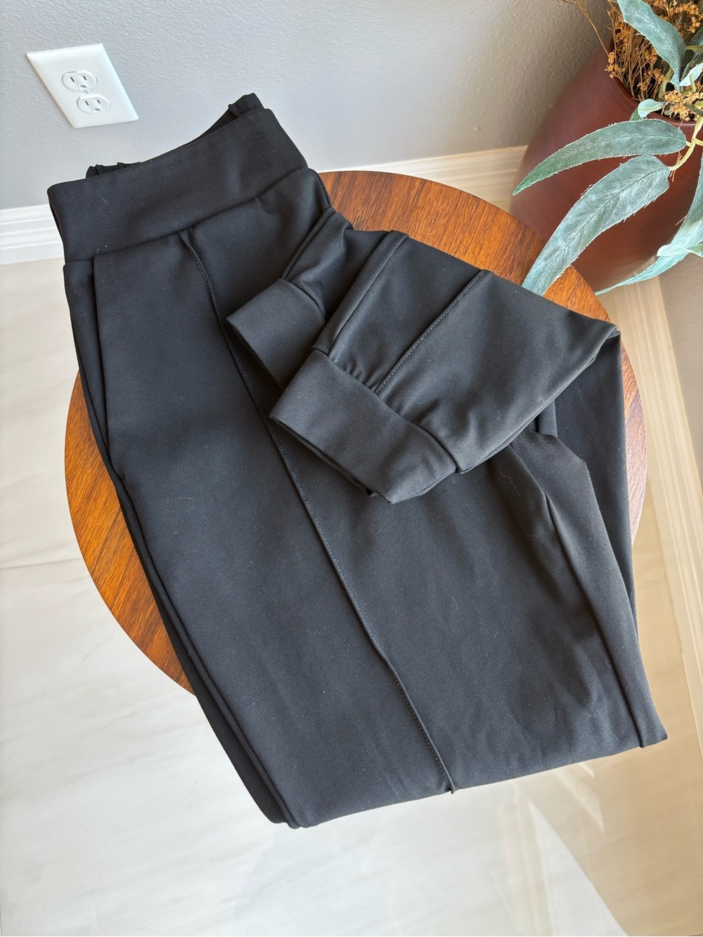 BYLT Basics Womens Black Pintuck Jogger Pants